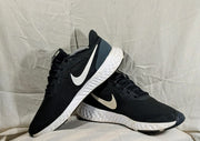 Nike Revolution 5 Premium.